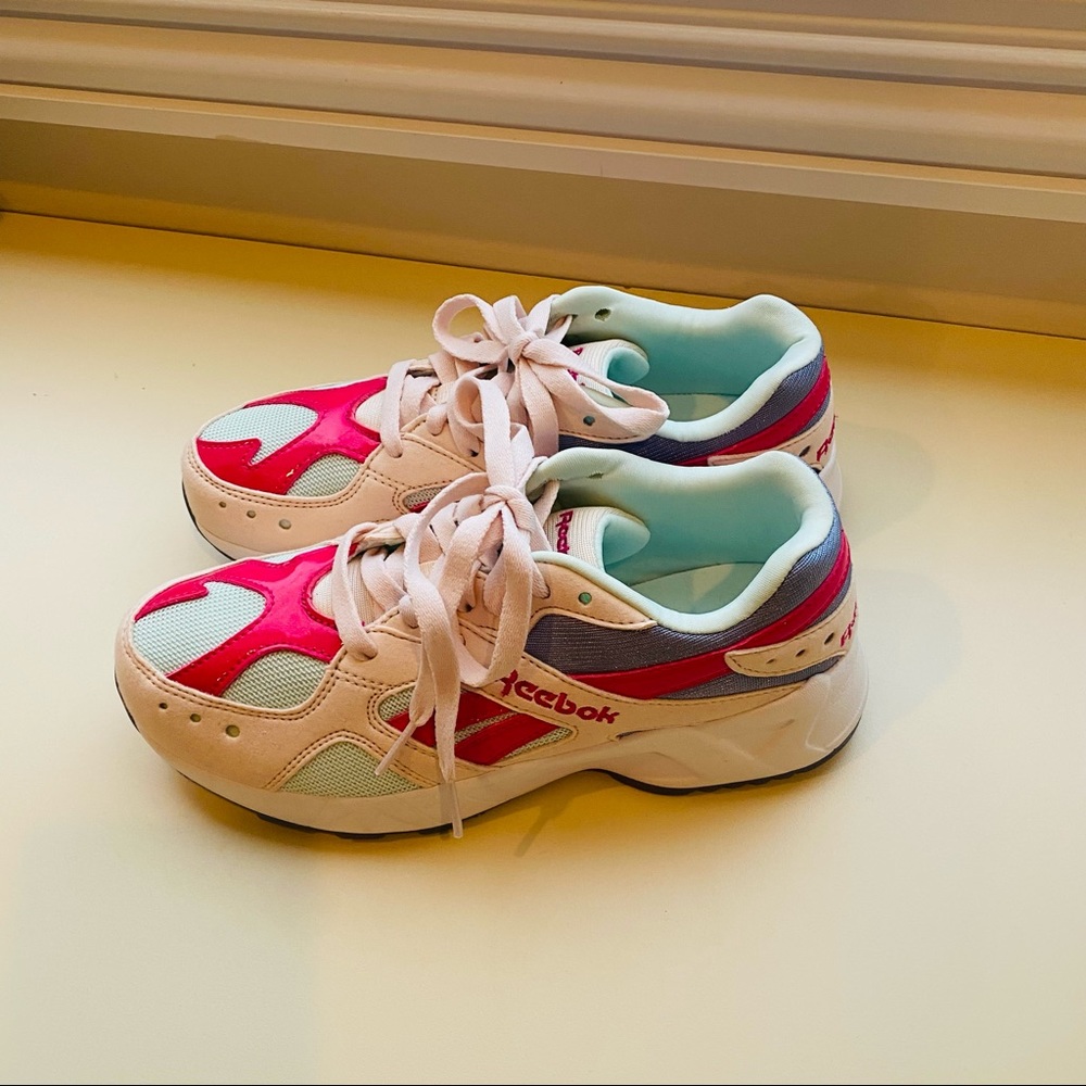 NWT Reebok Aztek 96